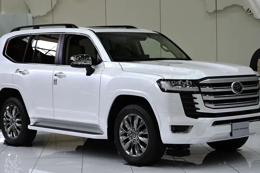 SUV — Representative image