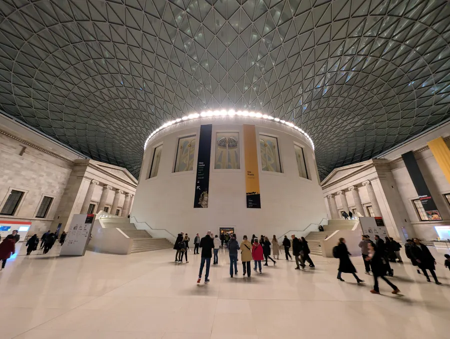 British Museum Visit with Private Transport